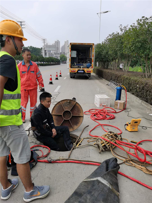 江岸翻衬法管道修复技术主要工序