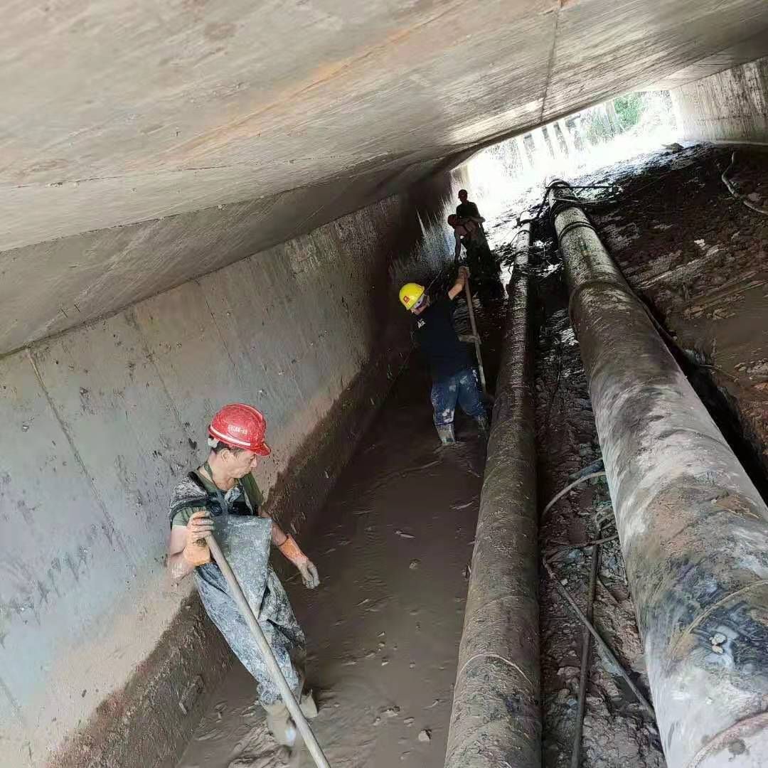 江岸工业管道清淤